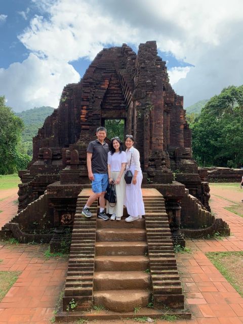 Hoi An: My Son Sanctuary & Cruise Luxury Group Morning Tour - Included Amenities