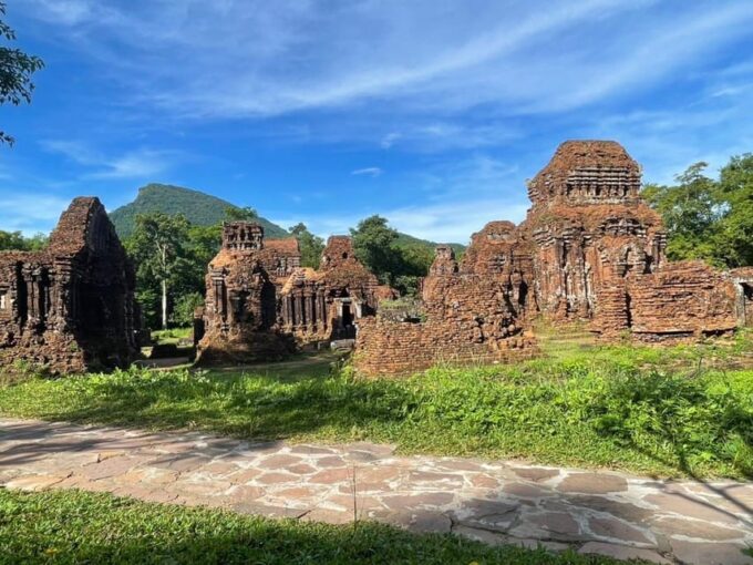Hoi an : My Son Sanctuary Tour With Vietnamese Lunch - Recap