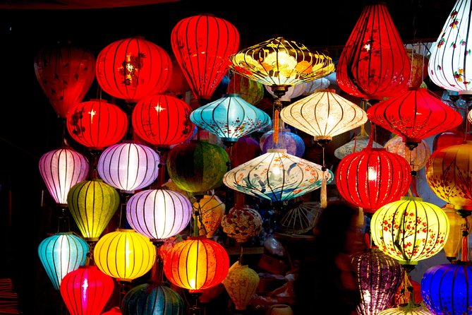 Hoi An Mysterious Night Tour With Dinner From Da Nang - Accessibility