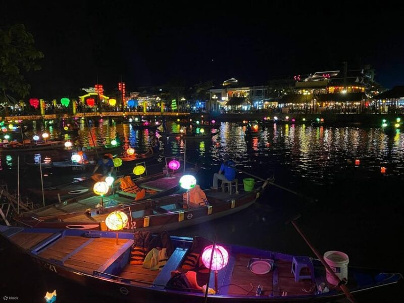 HOI AN : NIGHT BOAT TRIP WITH LANTERN - Booking Information