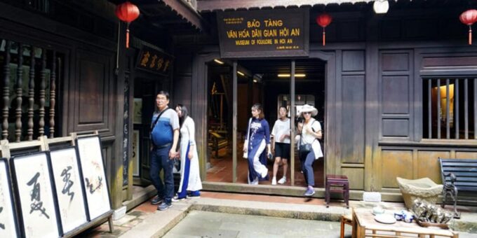 HOI AN NIGHT MARKET & BOAT TRIP WITH LANTERN - About the Destination