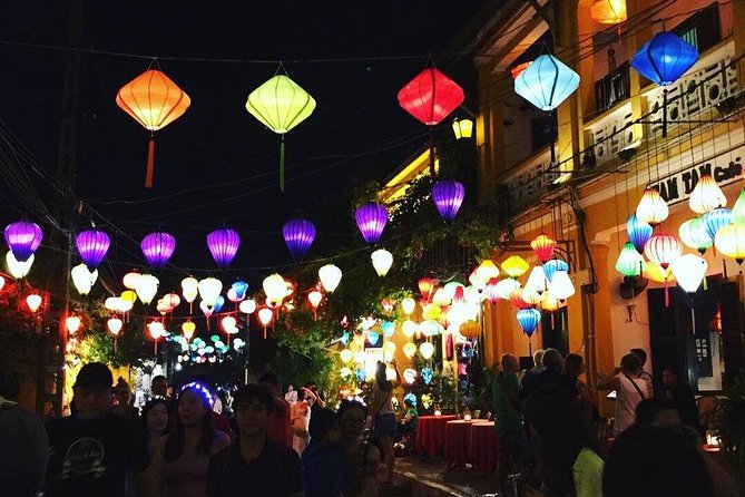 Hoi an Night Market With Hoi an Walking Tour , Colourful Lanterns, Boat Ride - Enchanting Boat Ride on Hoai River