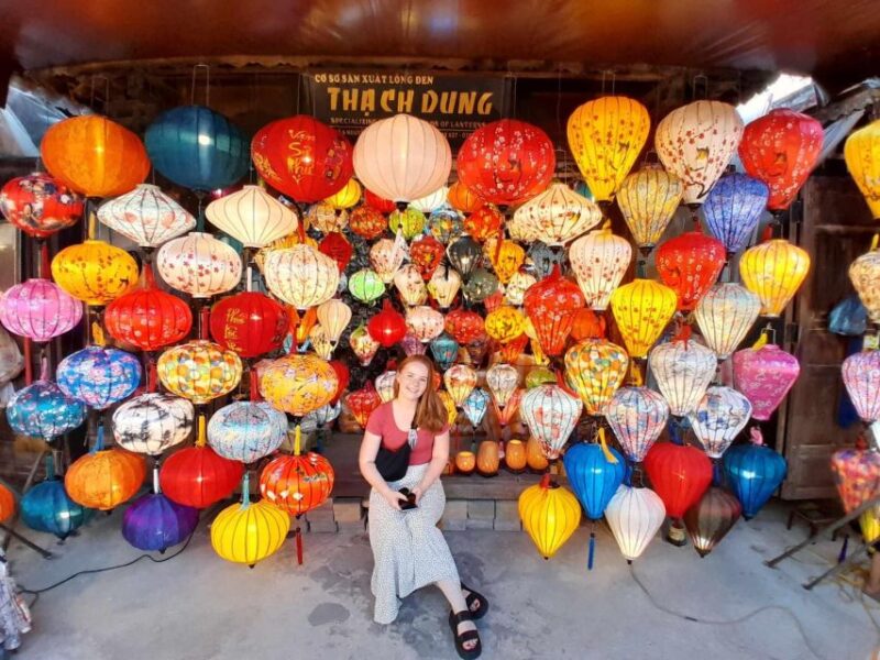 Hoi an Night Market With Walking Tour - Sampan Boat Ride - Itinerary