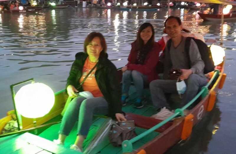 Hoi an Night Market With Walking Tour - Sampan Boat Ride - Inclusions