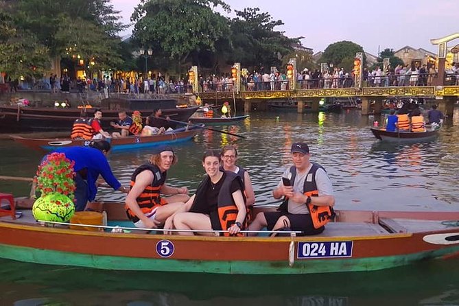 Hoi an Nightlife Tour With Hoi an Ancient Walking Tour, Boat Ride, Night Market - Overview of the Hoi An Nightlife Tour