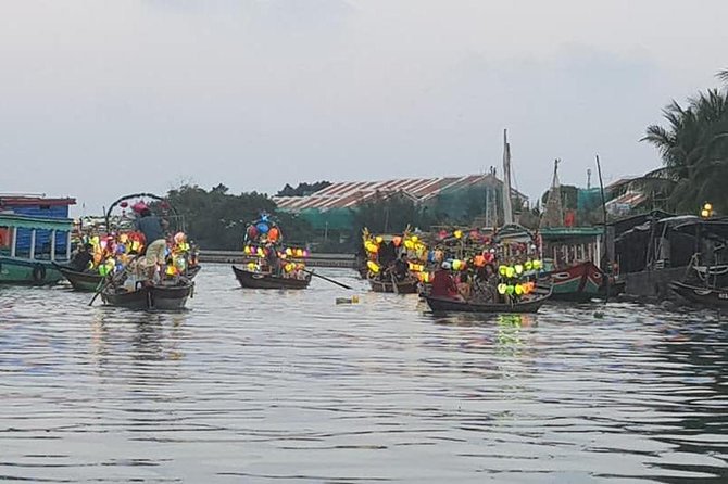 Hoi an Nightlife With Walking Tour, Night Market, Lantern Area, Sampan Boat Ride - Transportation and Guide