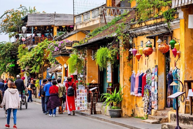 Hoi an Old City With Food Tasting Tour - Booking Details