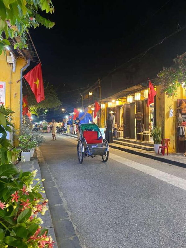 Hoi an Old Town Walking Private Tour - Itinerary Highlights
