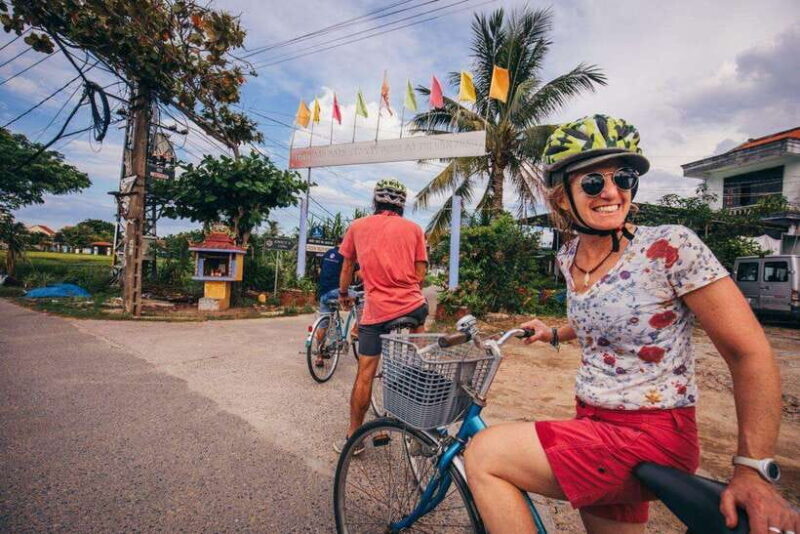 Hoi An: Private Bicycle & Boat Tour With Local Dinner - Inclusions
