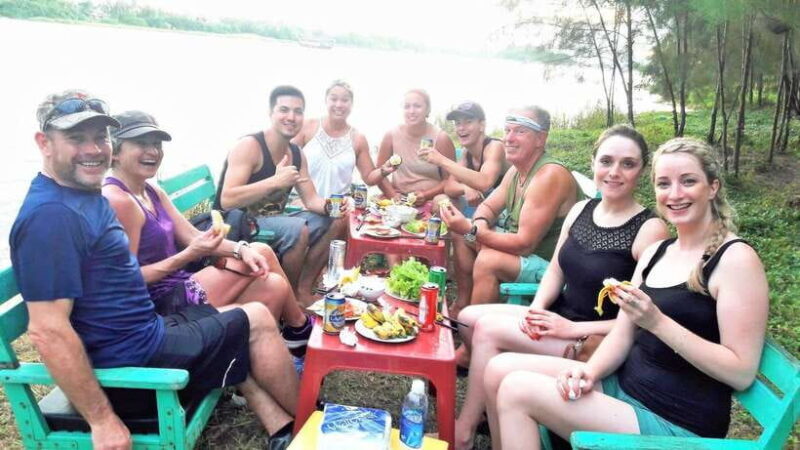 Hoi An: Private Bicycle & Boat Tour With Local Dinner - Boat Cruise on the Thu Bon River