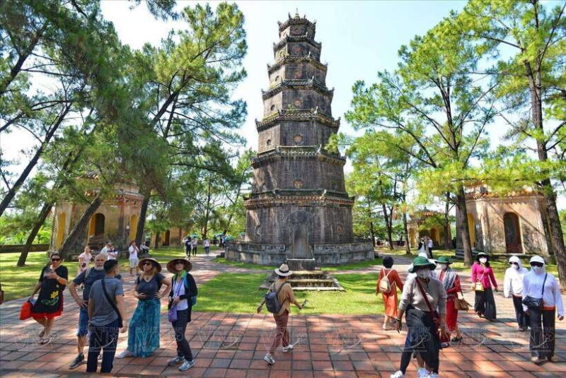 Hoi An : Private Day Trip to Imperial City - Hue - Transportation and Services