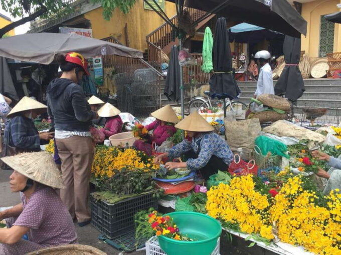 Hoi An: Sacred Traditions And Vegetarian Delights Tour - Since You Asked