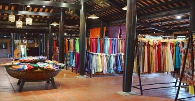 Hoi An: Silk Village Tour With Artisan and Local Meal - Silk Weaving Experience