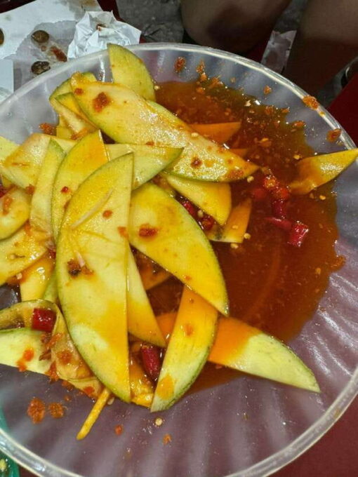 Hoi An Street Food Private Tour With Beautiful Female Guide - Important Information