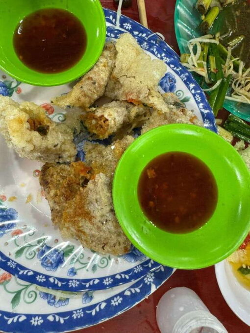 Hoi An Street Food Private Tour With Beautiful Female Guide - About the Guide