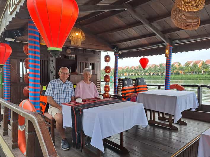 Hoi An: Sunset Dinner Cruise With Hotel Pickup - Experience Highlights