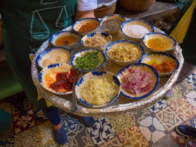 Hoi An: Sunset Food Tasting Tour - Beverage Options