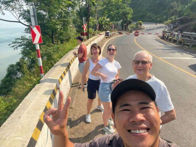 Hoi An to Hai Van Quan by Easy Rider or Private Car - Enjoying the Scenic Stops