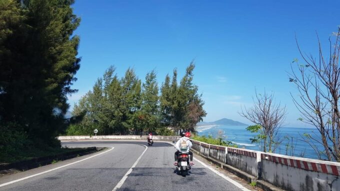 Hoi an to Hue Day Tour: Return Trip by Private Car - Thien Mu Pagoda
