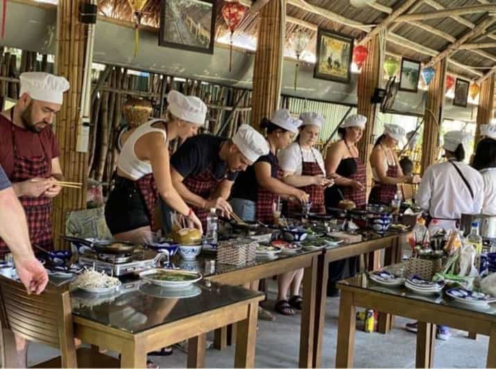 Hoi An: Vegetarian Cooking Class W Local Family and Transfer - Itinerary