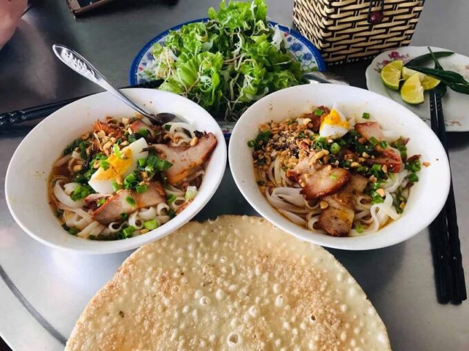 Hoi An Walking Street Food Tour by Local Guide - Starting Location