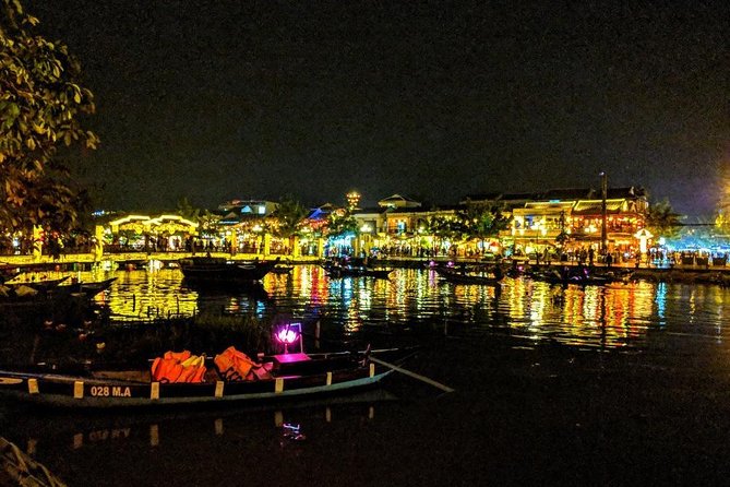 Hoi an Walking Tour With Night Market, Colourful Lanterns,Boat Ride(Privatetour) - Exploring Hoi Ans Ancient Town
