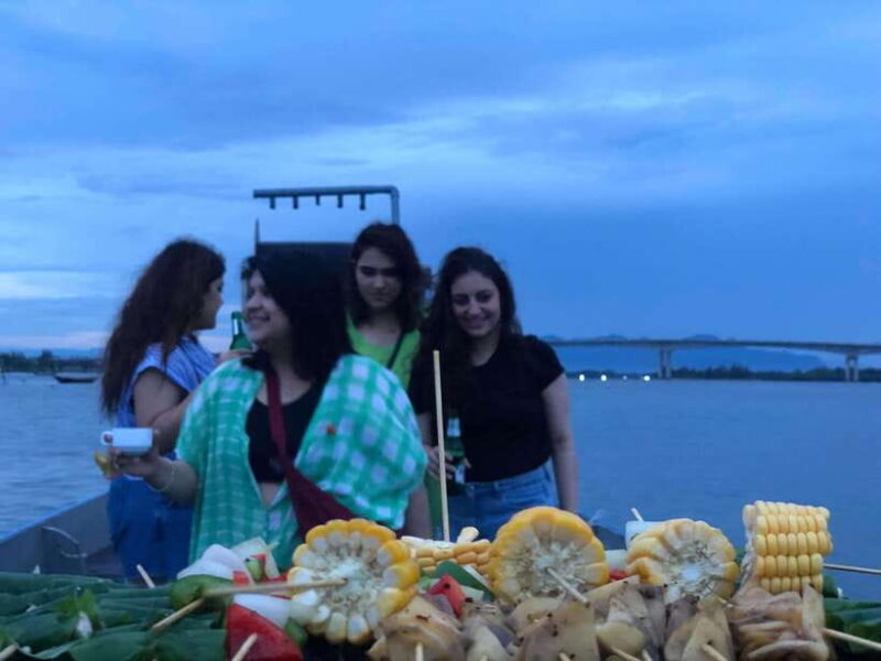 HoiAn Fishing BBQ Sunsent Cruise - Fishing Village Experience