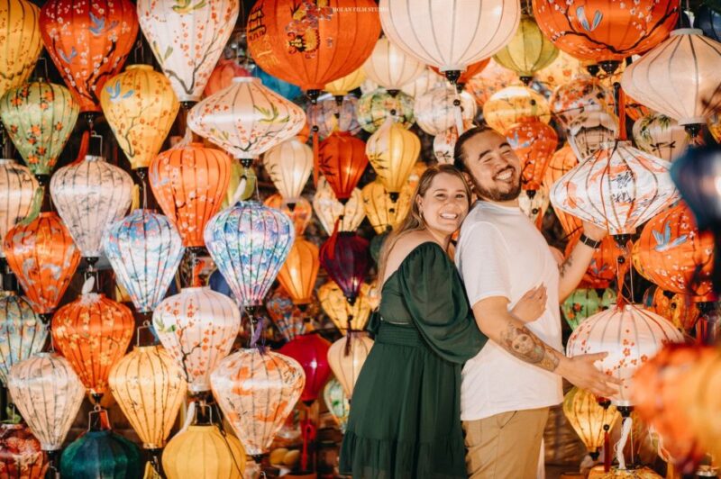 Hoian: Walking Around Oldtown With Professional Photographer - Transfer and Travel Details