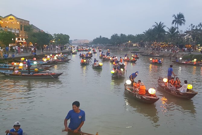 Hoian Walking Tour With Riverboat-Night Market-Colourful Lantern - Exploring Hoi Ans Ancient Town