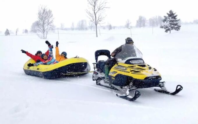 Hokkaido: Asahiyama Zoo, Biei, and Ningle Terrace Tour - Inclusions and Exclusions