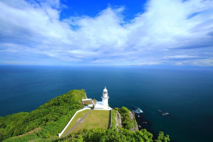 Hokkaido Noboribetsu Lake Toya Tour From Sapporo - Included Experiences