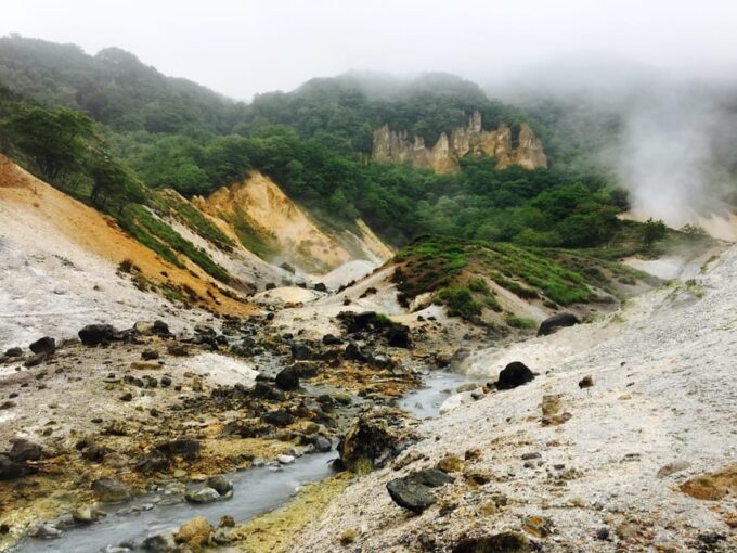Hokkaido Noboribetsu Lake Toya Tour From Sapporo - Frequently Asked Questions
