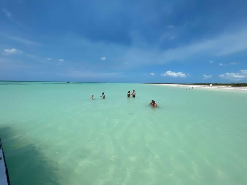 Holbox: Punta Mosquitos, Yalahau, and Passion Island Boat Tour - Itinerary Highlights