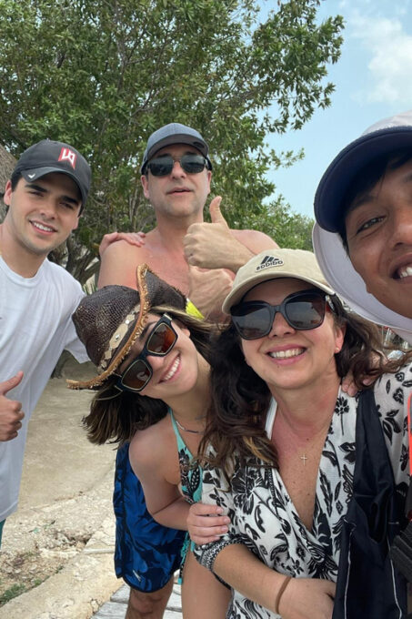 Holbox: Punta Mosquitos, Yalahau, and Passion Island Boat Tour - Cancellation Policy