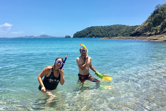 Hole in the Rock Cruise & Island Tour - With Two Island Stopovers - Included Activities