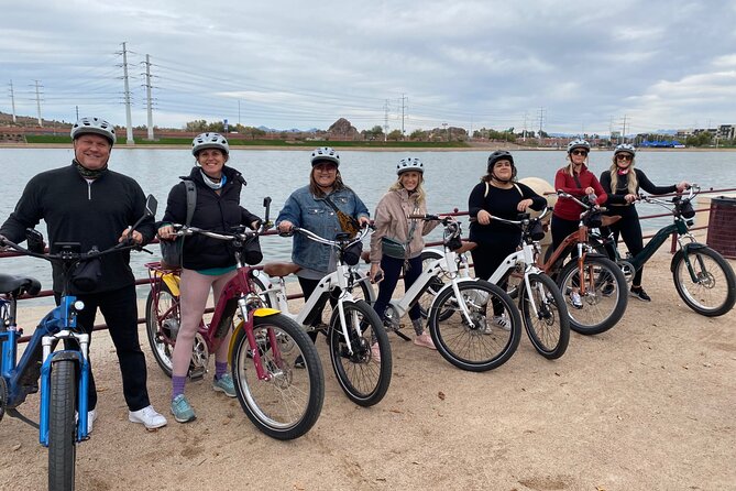 Hole in the Rock Hike & Bike - Guided Tour Experience