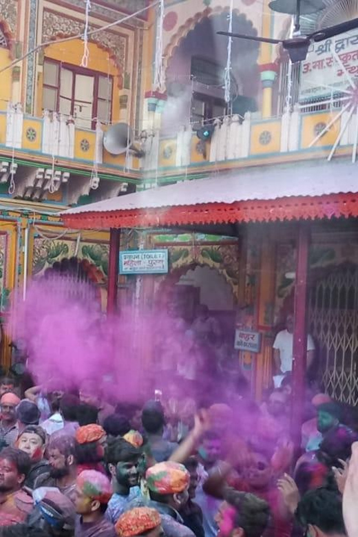 Holi Festival in Mathura & Agra Highlights: A 2-Day Journey - Itinerary Details