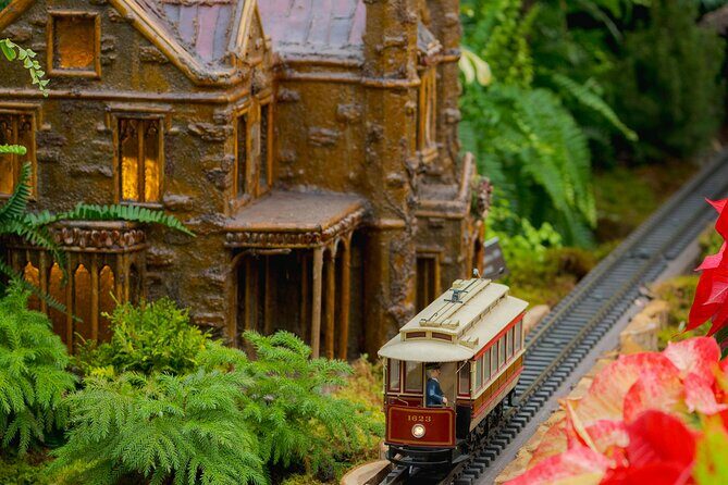 Holiday Train Show All-Garden Pass - The Value: Is It Worth the Price?