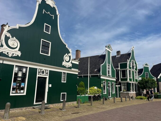 Holland's Finest: Zaanse Schans, Volendam, Marken - Discovering Marken