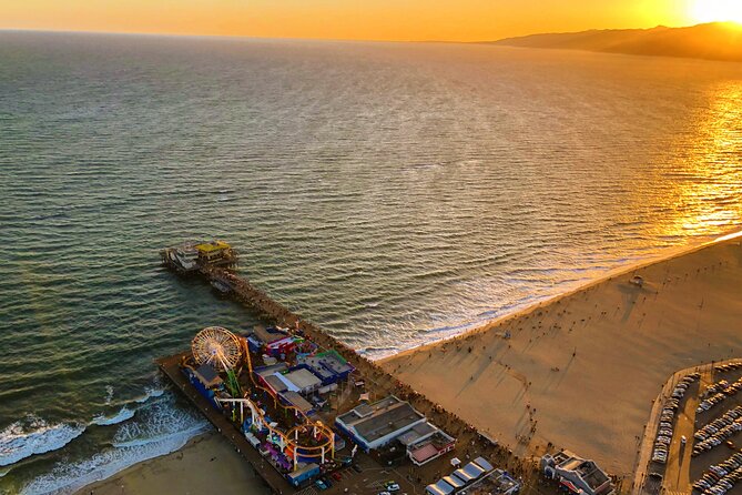 Hollywood & Beaches Helicopter Tour 50 Minutes - Minimum and Maximum Passengers