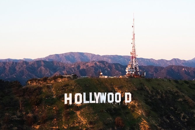 Hollywood & Beaches Helicopter Tour 50 Minutes - Lap Child and Seat Requirements