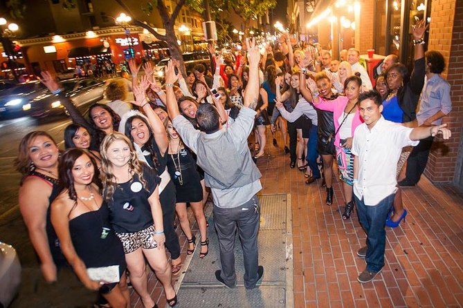 Hollywood Club Crawl - Nightlife Party Tour - Age and Accessibility Information