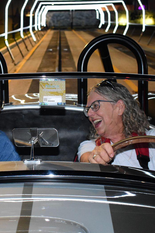 Hollywood Fast Drivers: Accelerate and Feel the Speed - Meeting Point