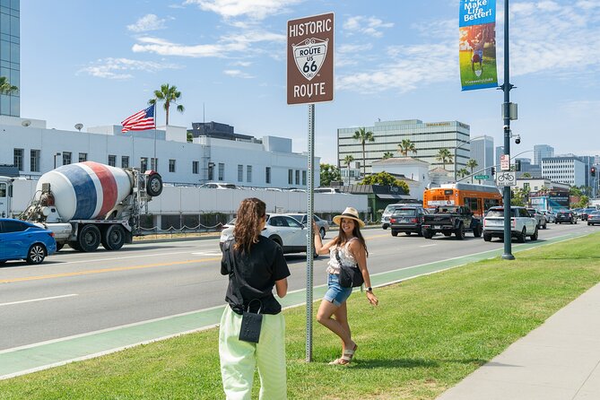 Hollywood Sightseeing and Celebrity Homes Tour by Open Air Bus - Highlights and Inclusions