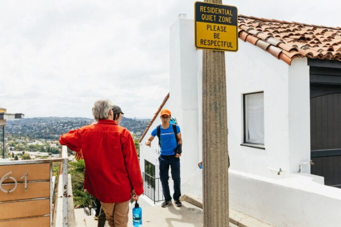 Hollywood Sign Hiking Tour to Griffith Observatory - What to Expect During the Hike