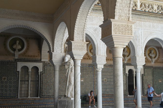 Holy Week in Seville - Experiencing Holy Week Traditions