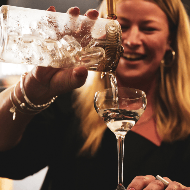 Holyrood Distillery Gin Tasting & Cocktail Making Experience - Educational Component