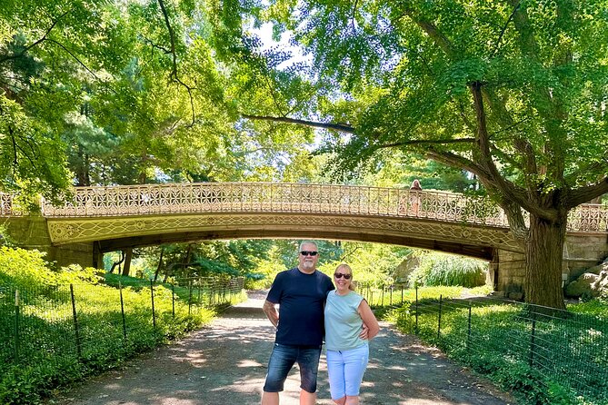 Home Alone 2 and Elf Tour in Central Park - Highlights of the Central Park Tour