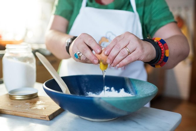 Home Cooking Class & Meal With a Local in Montepulciano - Accessibility and Group Size