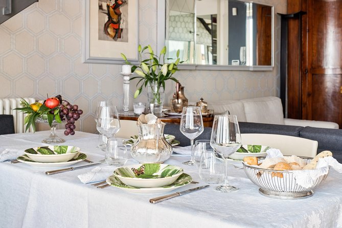 Home Cooking Class & Meal With a Local in Riomaggiore - Booking Confirmation and Accessibility